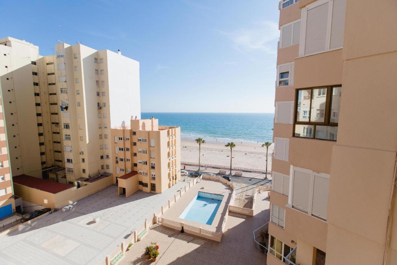 Apartamento Malibu Cadiz playa Exterior foto